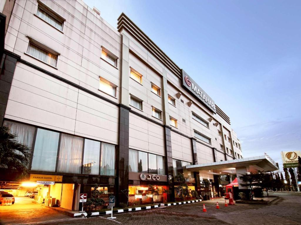 Grand Basko Hotel Padang  Esterno foto