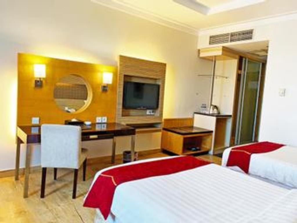 Grand Basko Hotel Padang  Esterno foto