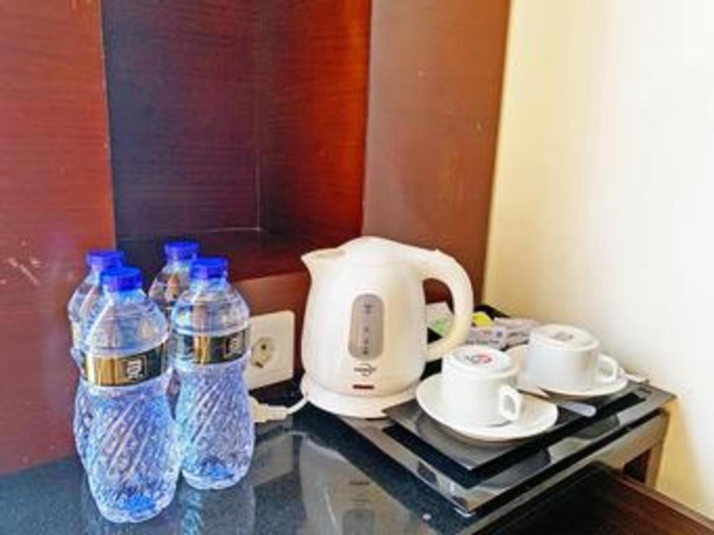 Grand Basko Hotel Padang  Esterno foto
