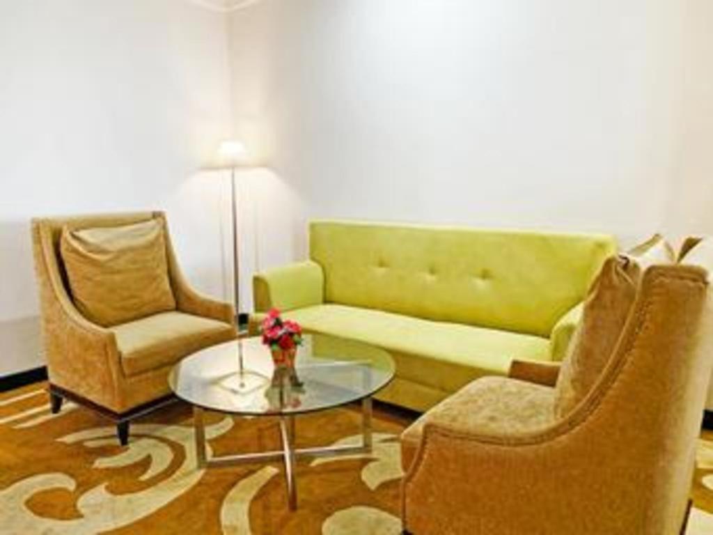Grand Basko Hotel Padang  Esterno foto