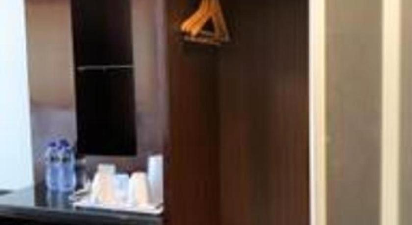 Grand Basko Hotel Padang  Esterno foto